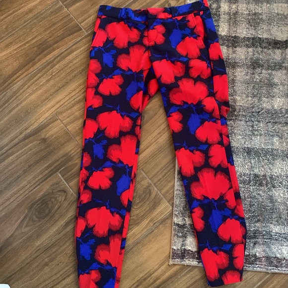 Banana Republic Ryan floral poppy sateen slim pants - Picture 2 of 8